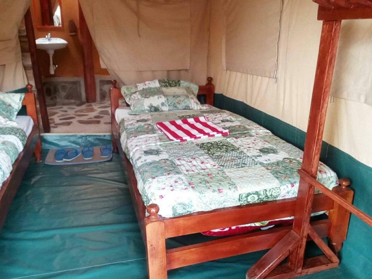 Ruhija Community Rest Camp Bed and Breakfast Kabale Esterno foto